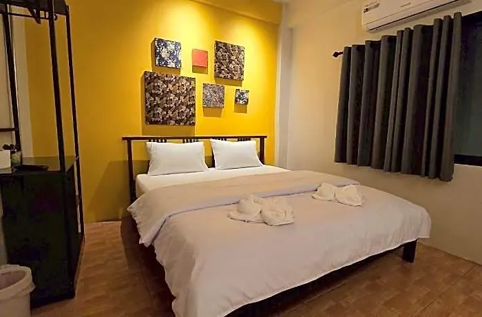 Hotell Lhong Krung 2*